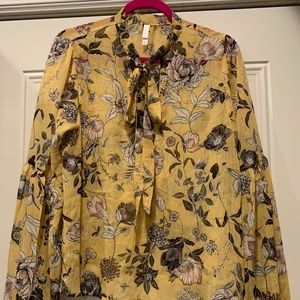 Xhilaration neck bow blouse Large
